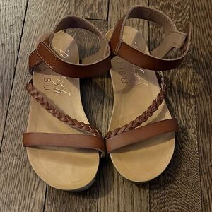 Mossimo Supply Co. Tan Braided Sandals